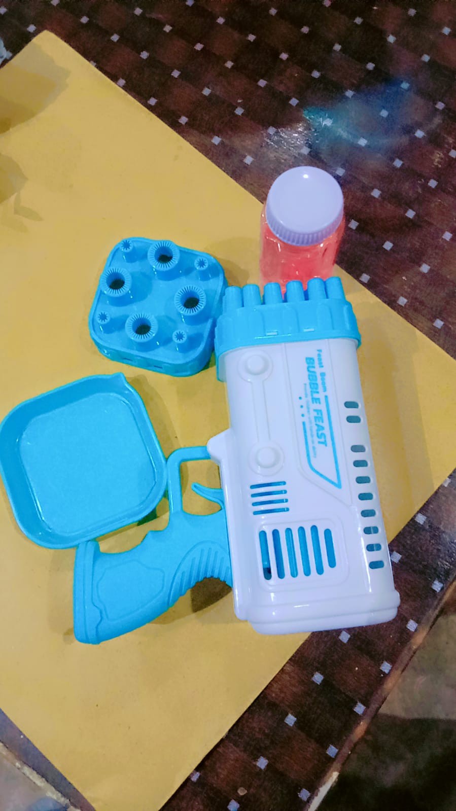 Bubble gun for kids