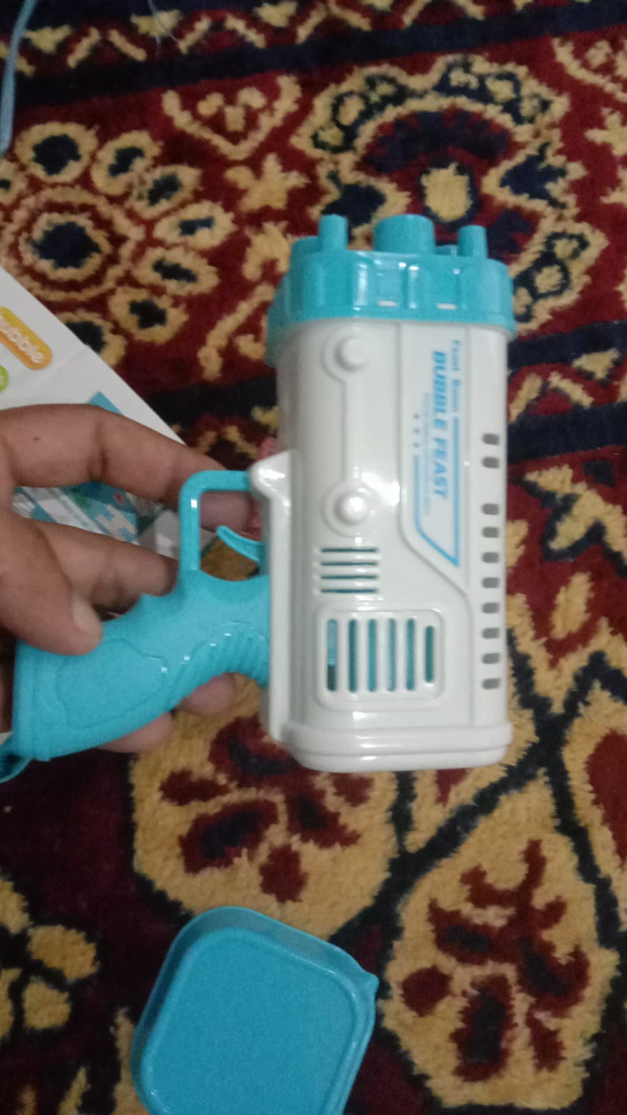 Bubble gun for kids